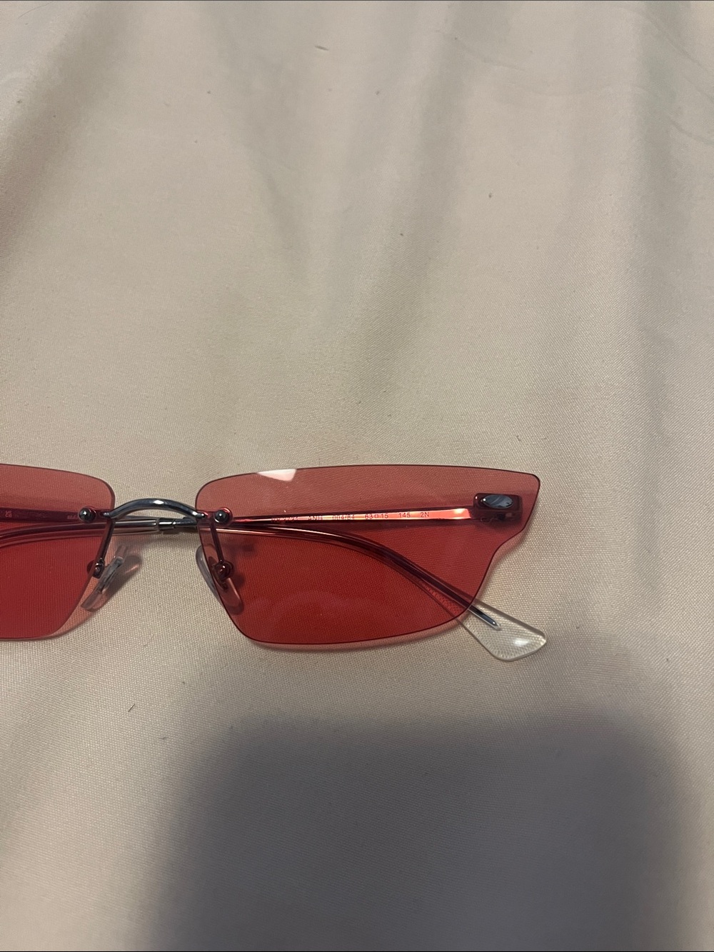 Ray-Ban Slim Cat-Eye Sunglasses in Red with Pink Case - Picture 6 of 6